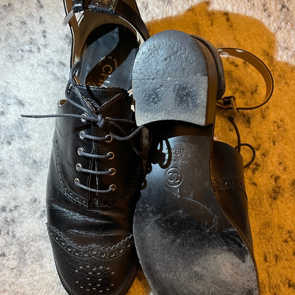 Chanel Shoes View 4